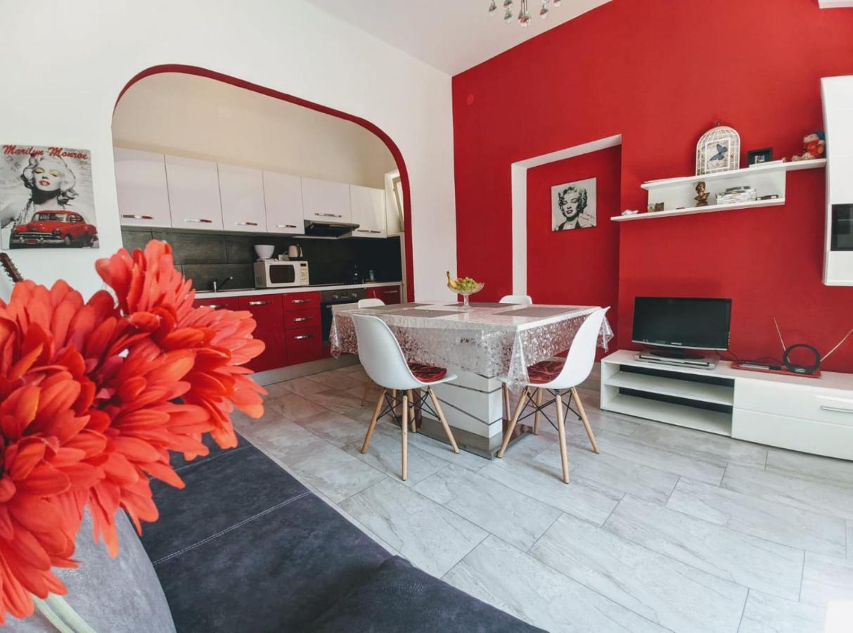 Glorianita Sweethome,Centro, Free Parking,Self Check- In Шибеник Екстер'єр фото